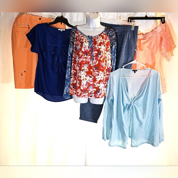 Mysyery Box M J. Crew + - Picture 1 of 11